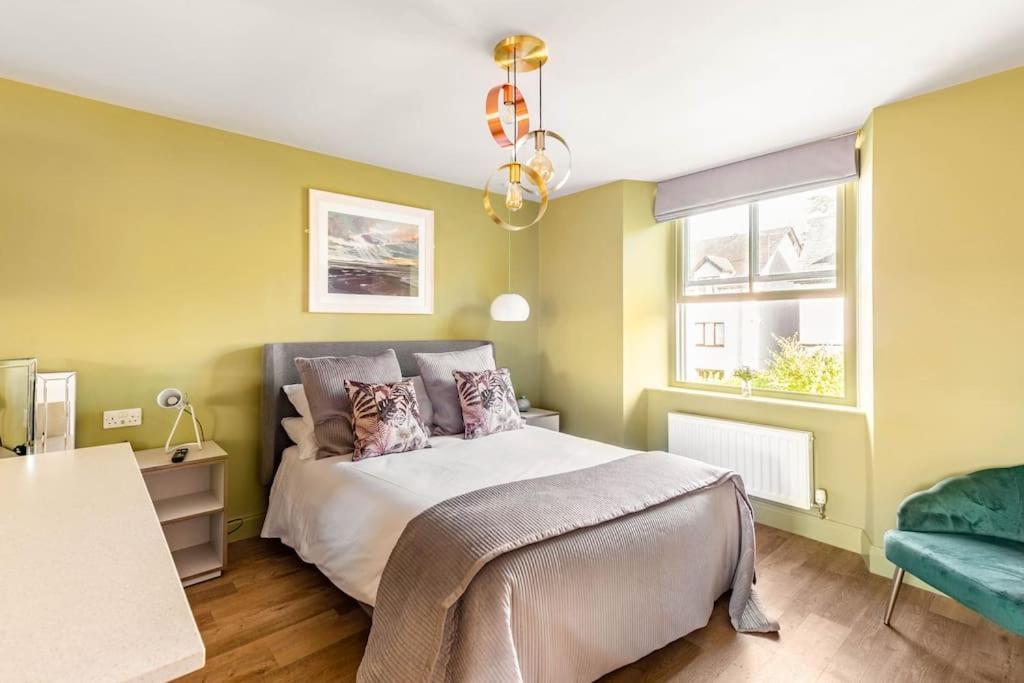 Shamrock, Bowness On Windermere, Superb One Bedroom Apartment With Private Parking Esterno foto